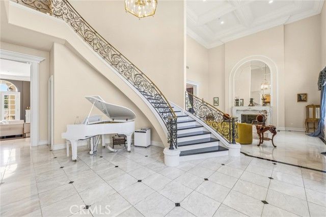 30573 E Sunset, Redlands, CA 92373