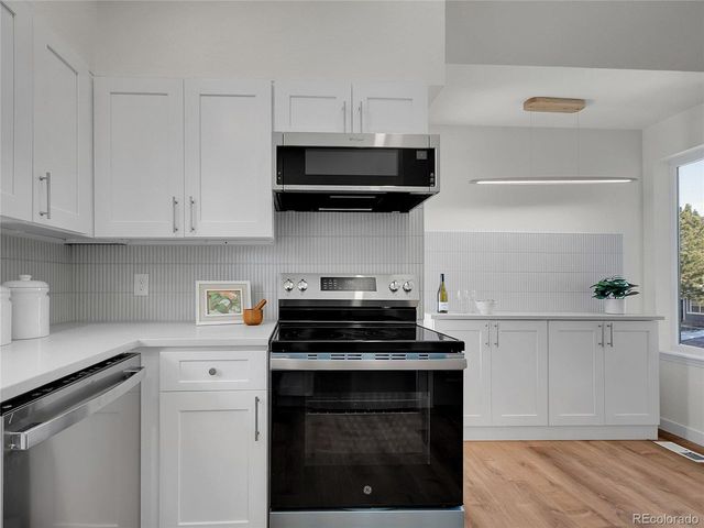 575 S Memphis Way, Aurora, CO 80017