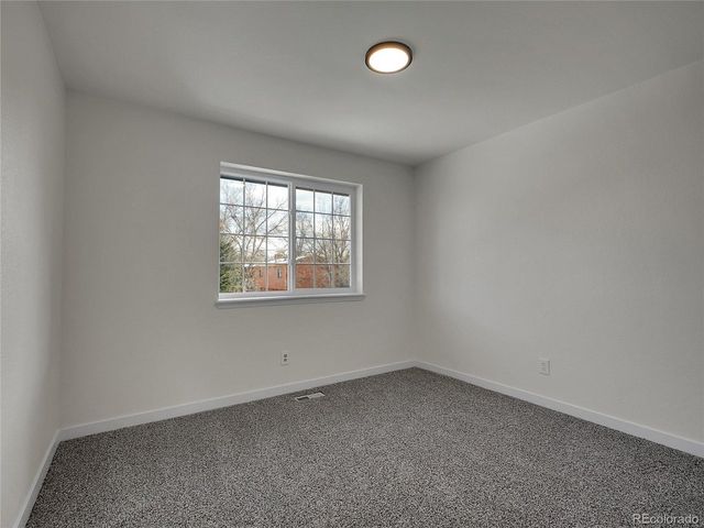 575 S Memphis Way, Aurora, CO 80017