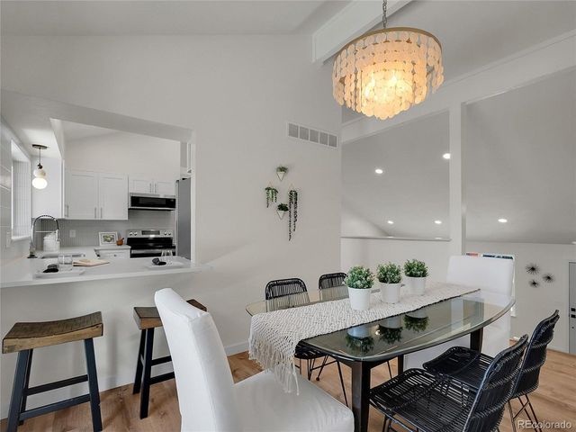 575 S Memphis Way, Aurora, CO 80017