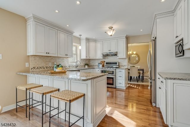 109 Hillside Ave, Bedminster Twp., NJ 07921