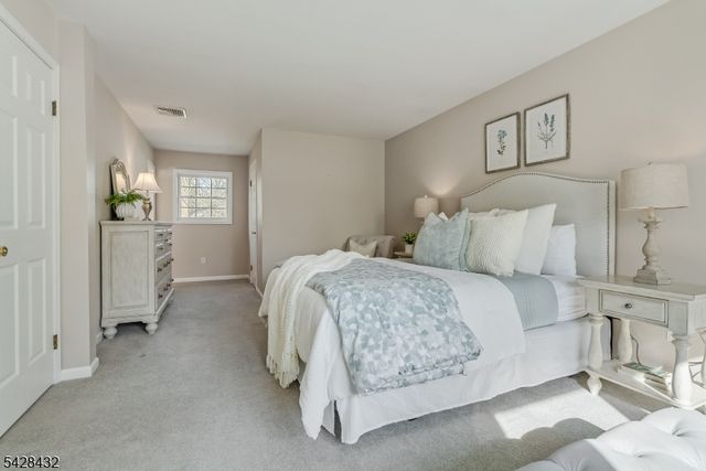 109 Hillside Ave, Bedminster Twp., NJ 07921