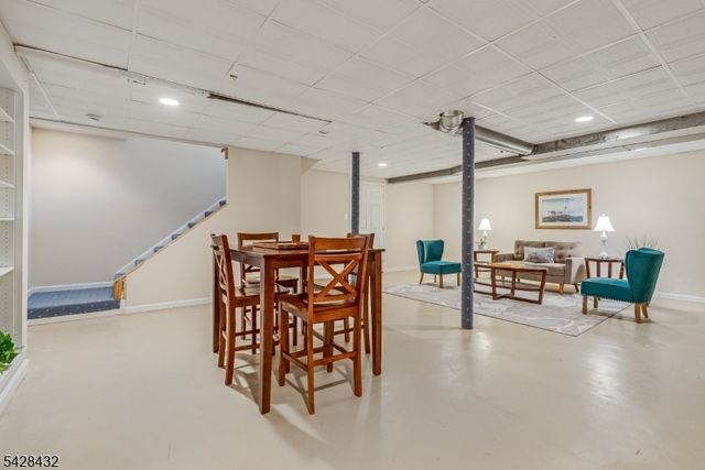 109 Hillside Ave, Bedminster Twp., NJ 07921