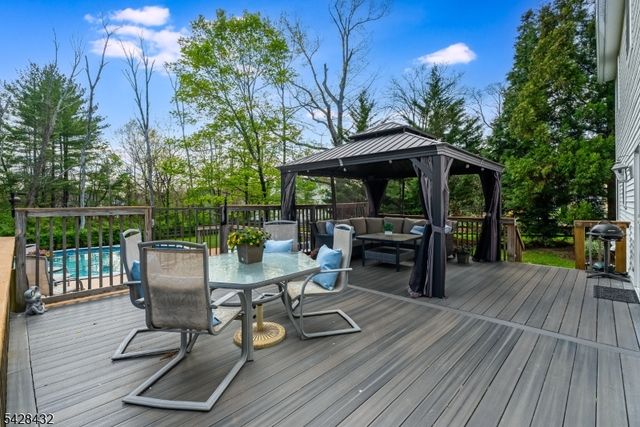 109 Hillside Ave, Bedminster Twp., NJ 07921