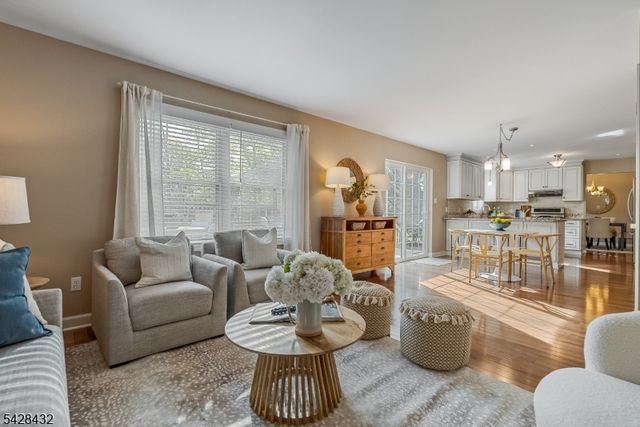 109 Hillside Ave, Bedminster Twp., NJ 07921