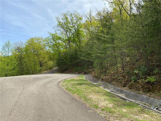 296 Ridgeside Court, Jasper, GA 30143