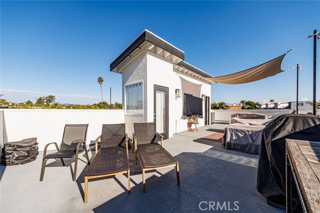 3143 S Halm Avenue, Los Angeles, CA 90034