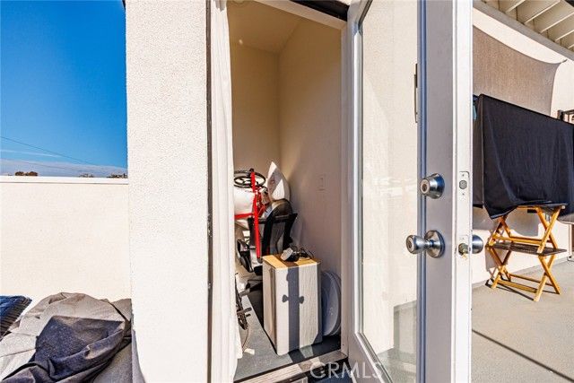 3143 S Halm Avenue, Los Angeles, CA 90034