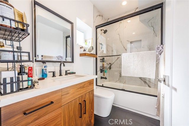 3143 S Halm Avenue, Los Angeles, CA 90034