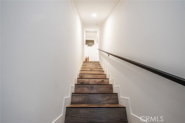 3143 S Halm Avenue, Los Angeles, CA 90034