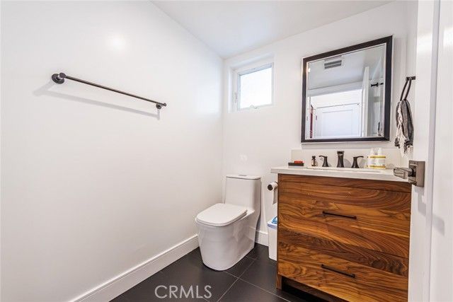 3143 S Halm Avenue, Los Angeles, CA 90034