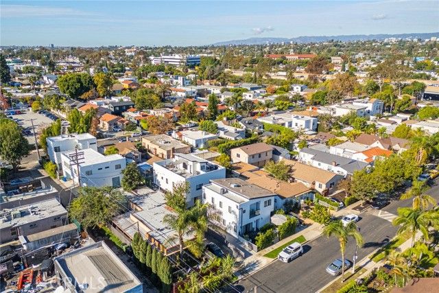 3143 S Halm Avenue, Los Angeles, CA 90034