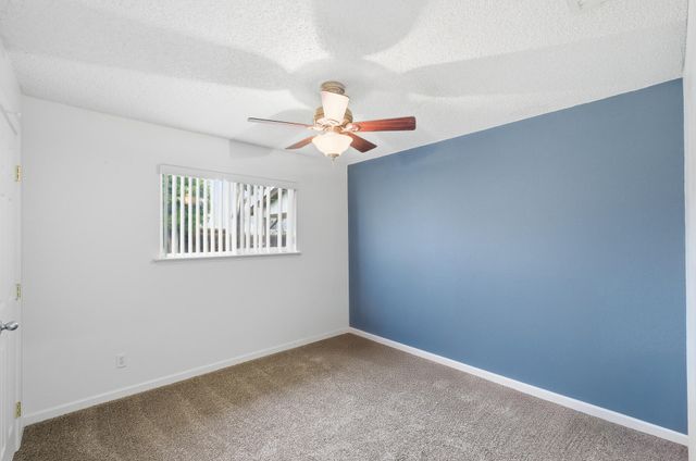 2705 S Bollinger Street, Visalia, CA 93277