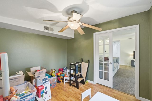 2705 S Bollinger Street, Visalia, CA 93277