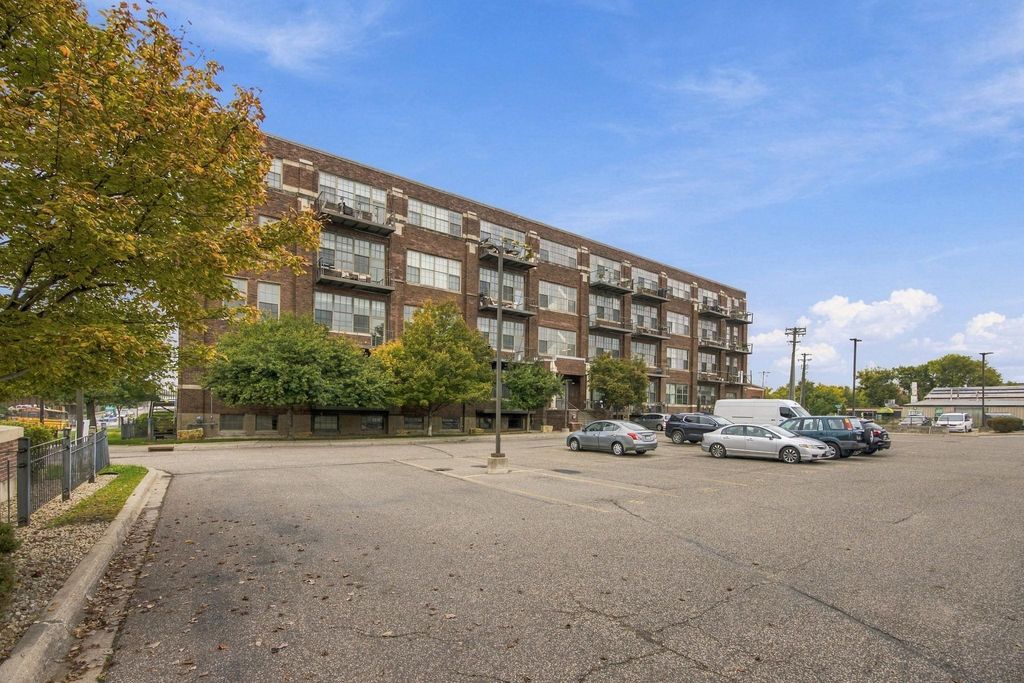 1901 E Hennepin Avenue 303, Minneapolis, MN 55413 — photo 3
