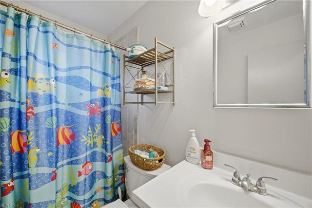 3436 Petunia CRES, Virginia Beach, VA 23453