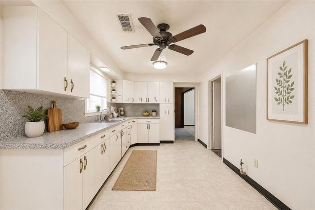 2210 2nd Street, Galena Park, TX 77547