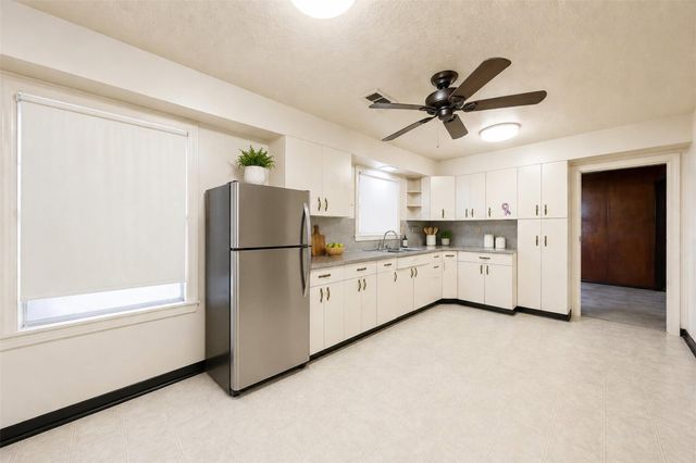 2210 2nd Street, Galena Park, TX 77547