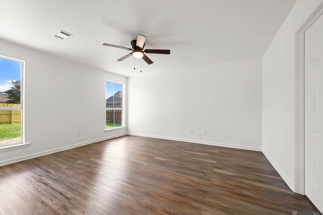 11363 Hampton Ct, Denham Springs, LA 70726