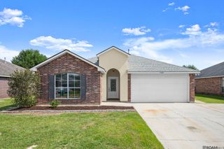 11363 Hampton Ct, Denham Springs, LA 70726