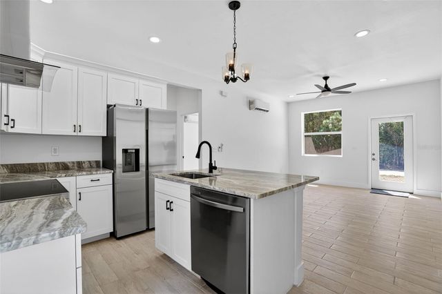 2906 52ND STREET W, Lehigh Acres, FL 33971