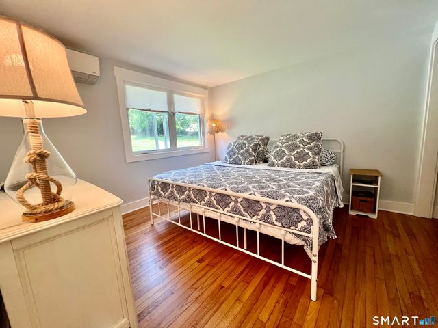 18 Brown Street, Guilford, CT 06437