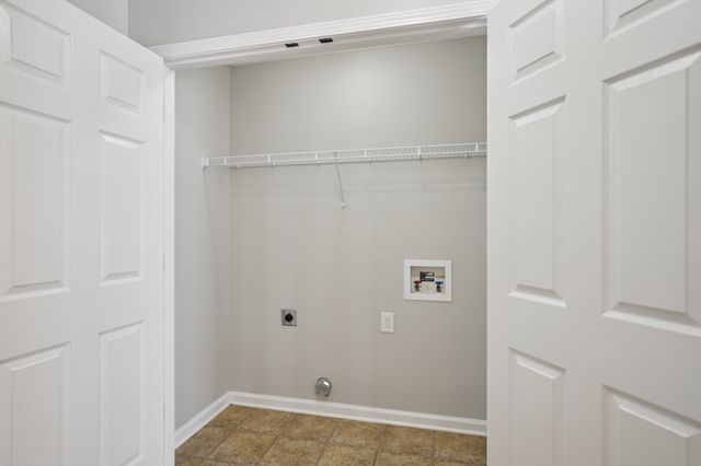 1824 Jackie Lorraine Dr, Clarksville, TN 37042