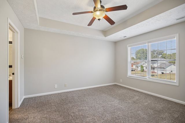 1824 Jackie Lorraine Dr, Clarksville, TN 37042
