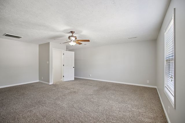1824 Jackie Lorraine Dr, Clarksville, TN 37042