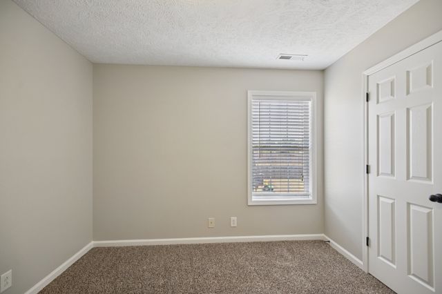 1824 Jackie Lorraine Dr, Clarksville, TN 37042
