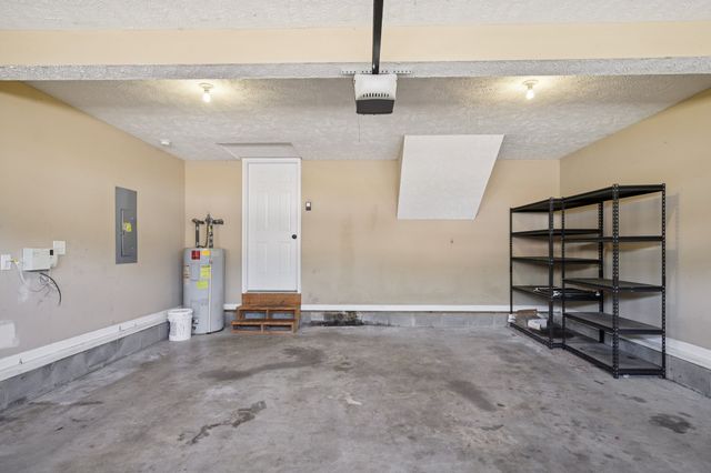 1824 Jackie Lorraine Dr, Clarksville, TN 37042