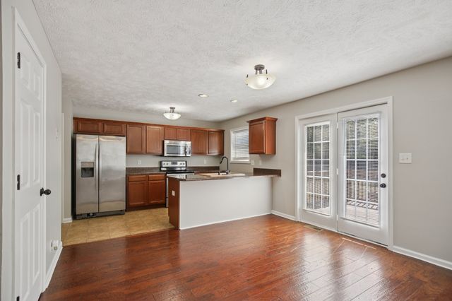 1824 Jackie Lorraine Dr, Clarksville, TN 37042
