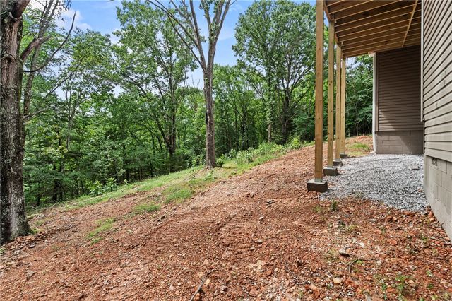 13 Hudson Lane, Bella Vista, AR 72715