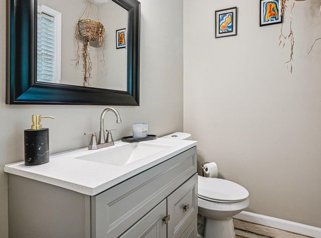 2261 CORNWALL ST, Germantown, TN 38138