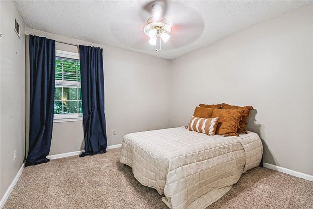 2261 CORNWALL ST, Germantown, TN 38138