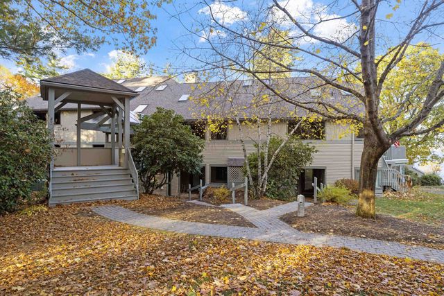 2696 Lake Shore Rd Unit 61, Gilford, NH 03249