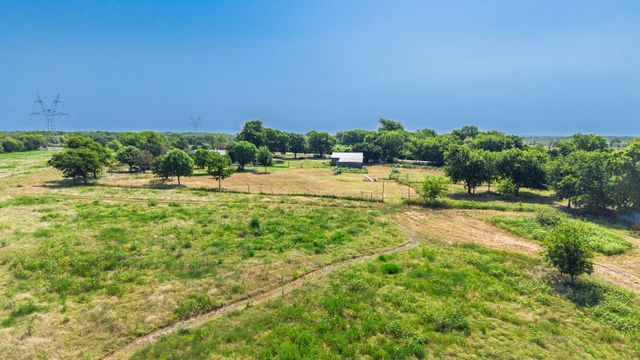 4410 Fm 118, Greenville, TX 75401