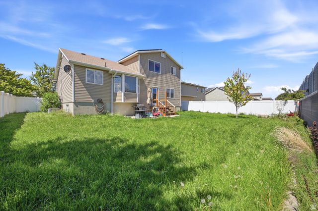 2039 FREMONT CREST AVE, Syracuse, UT 84075