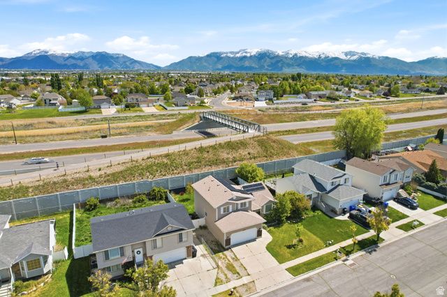 2039 FREMONT CREST AVE, Syracuse, UT 84075