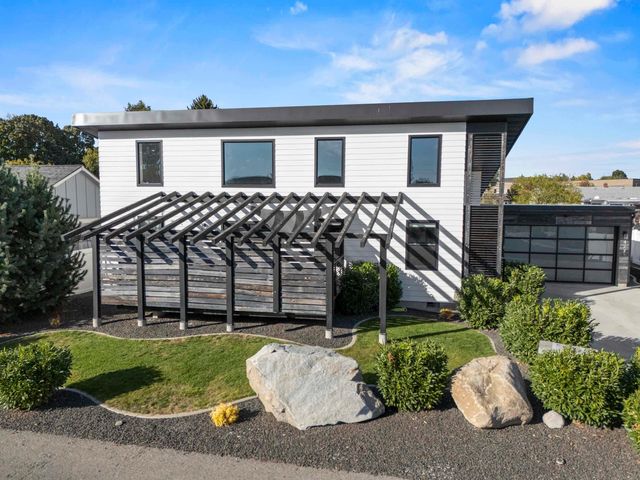 427 N Union Ln, Spokane Valley, WA 99206