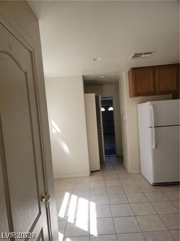 7290 Sheared Cliff Lane 102, Las Vegas, NV 89149
