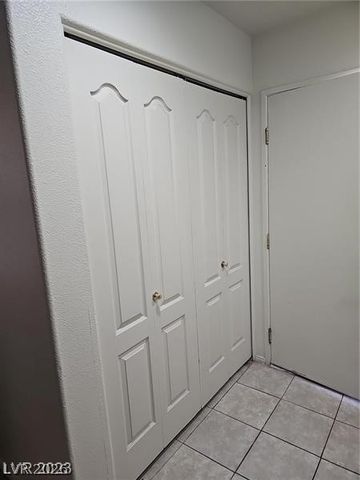 7290 Sheared Cliff Lane 102, Las Vegas, NV 89149