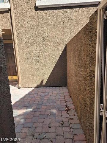 7290 Sheared Cliff Lane 102, Las Vegas, NV 89149