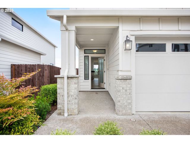 12425 Sw SILVERTIP St, Beaverton, OR 97007
