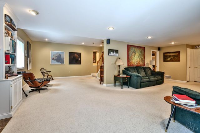 8794 Eagle Ridge Drive, West Chester, OH 45069