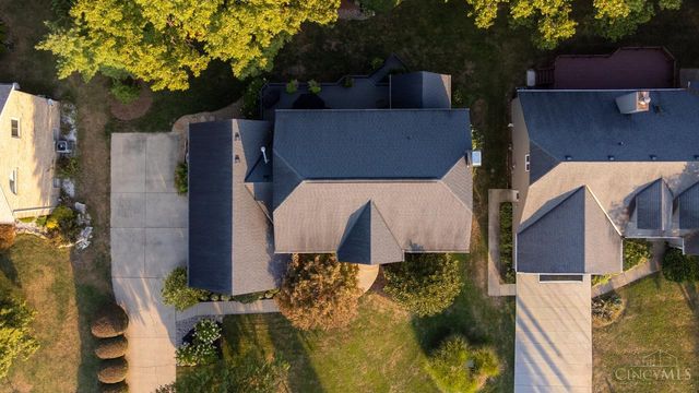 8794 Eagle Ridge Drive, West Chester, OH 45069