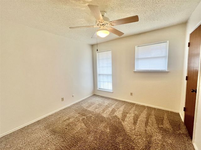 13 Pebblebeach Court, Pantego, TX 76013