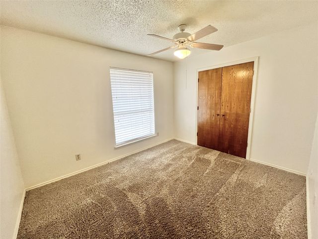 13 Pebblebeach Court, Pantego, TX 76013