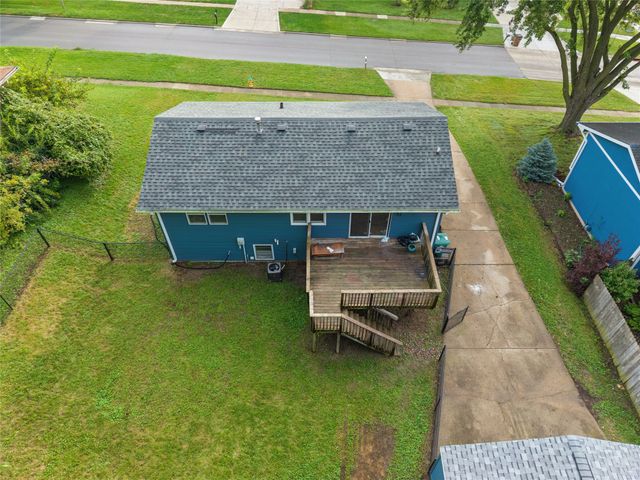 460 S Hickory Boulevard, Pleasant Hill, IA 50327