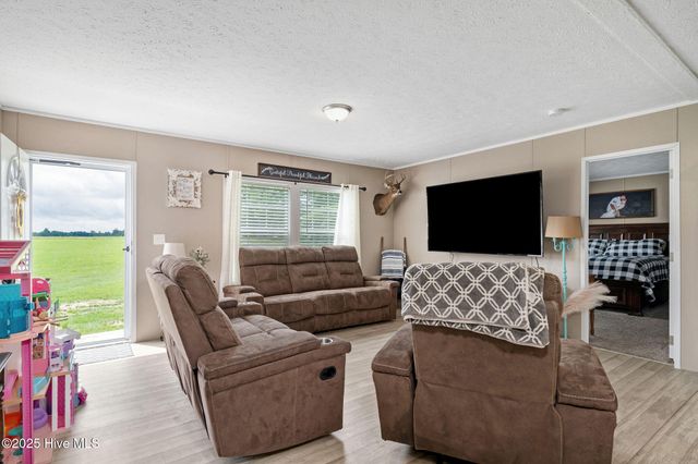 1119 Red Hill Road, Mount Olive, NC 28365